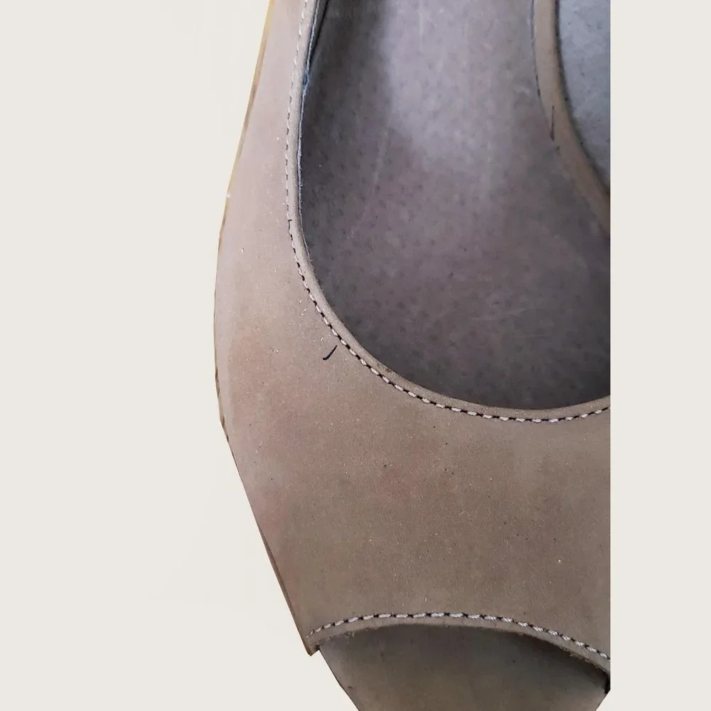 KORS Michael Kors Peep Toe Wedges - Picture 11 of 12
